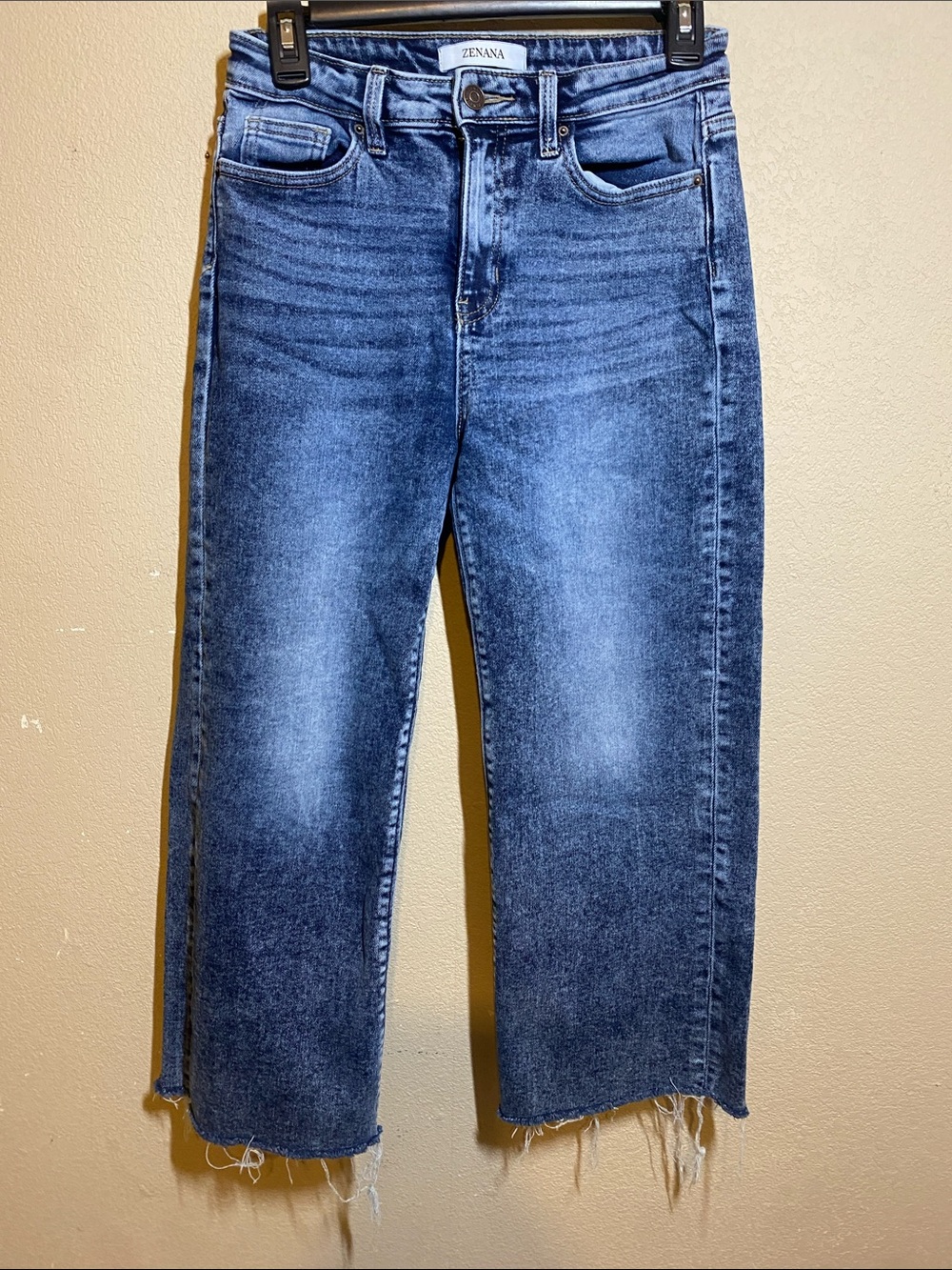 Zenana Outfitters Medium Blue Cropped Straight Jeans